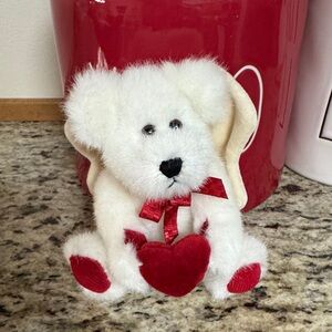 Boyds Bears White and Red Plush Bear with Heart!
